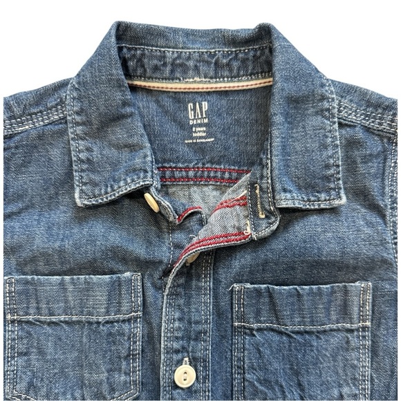 GAP toddler boys denim button down shirt 2T - Picture 2 of 5